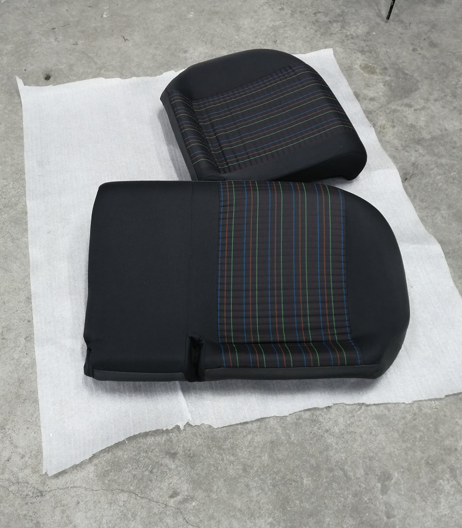 Volkswagen Golf oto koltuk yıkama örneği