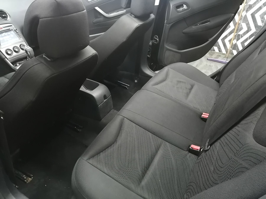 Peugeot oto koltuk yıkama örneği