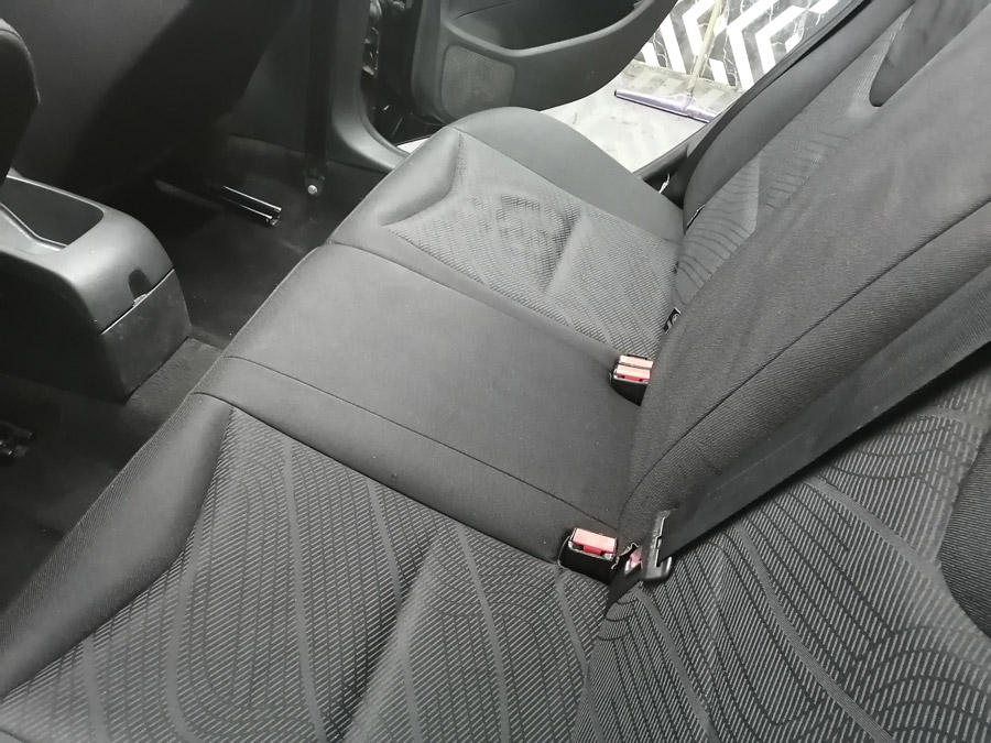 Peugeot oto koltuk yıkama örneği